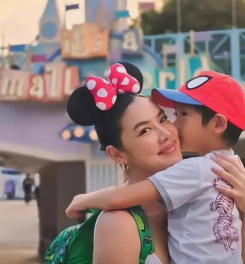 新奥今晚开一肖一特讲解词语和乐基儿离婚后谈黎明与乐基儿与黎明结婚几年