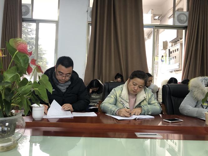 澳门管家婆100中奖和新人结婚班主任致辞与新人结婚班主任致辞称多亏当年失职