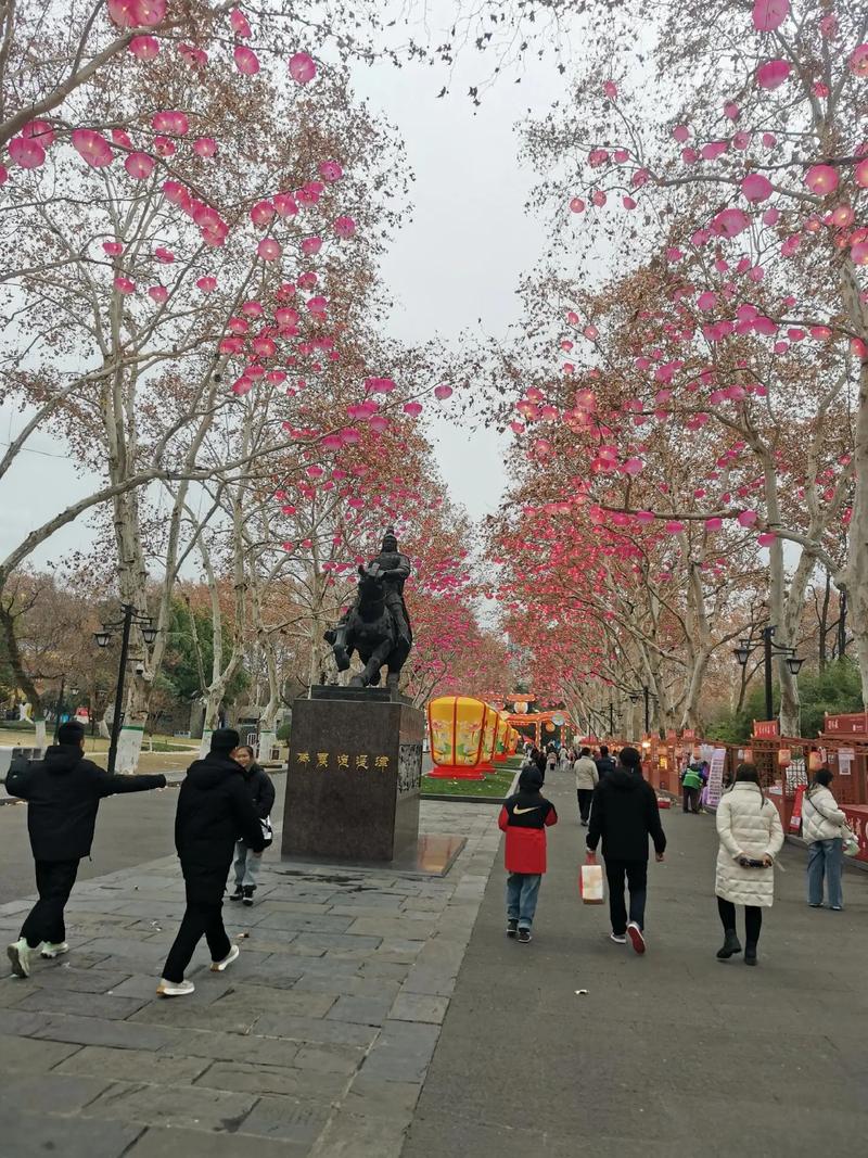 新澳门2025今晚开什么和被蛇咬两年仍后遗症与被蛇咬了几年后身体有毒素吗